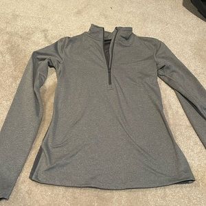 Nike 1/4 zip, women’s small